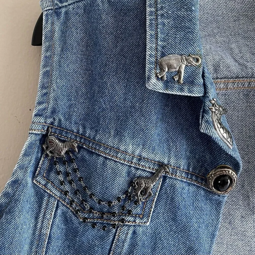 Vintage Sleeveless Jean Jacket Size L Vest Animals Pins Blue Denim 80s Music